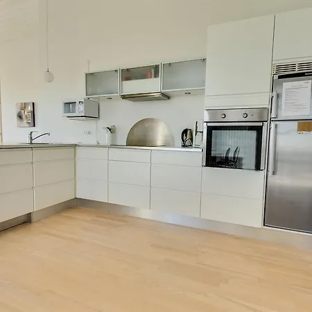 Tatil Evi Three-bedroom Holiday In *
